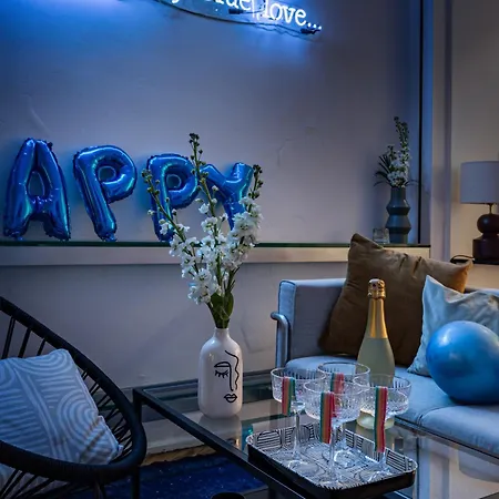 Blue Pera House *